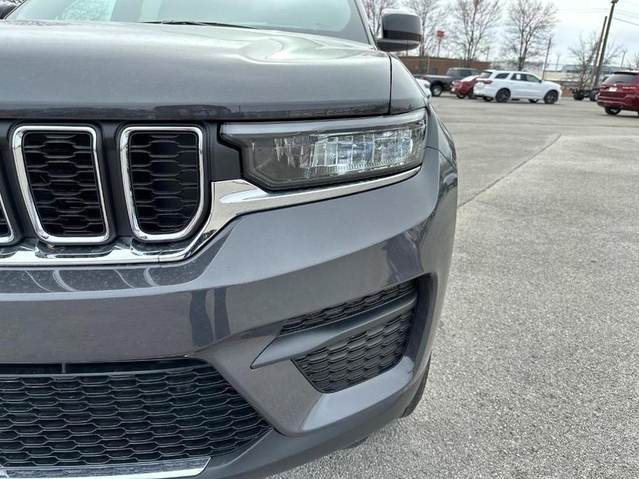 new 2024 Jeep Grand Cherokee car, priced at $42,005