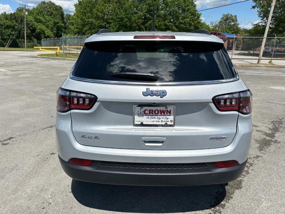 new 2024 Jeep Compass car, priced at $30,322