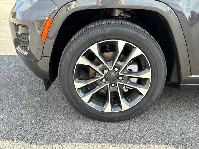 new 2025 Jeep Grand Cherokee car, priced at $59,591