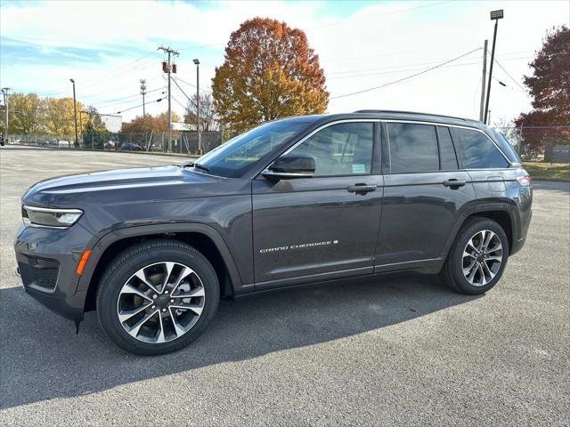 new 2025 Jeep Grand Cherokee car, priced at $59,591