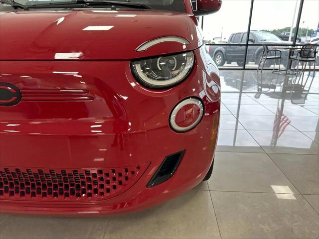 new 2024 FIAT 500e car, priced at $33,794