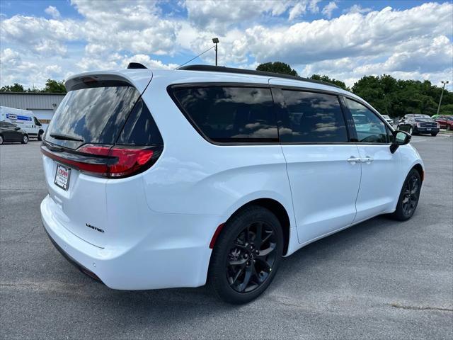 new 2024 Chrysler Pacifica car, priced at $43,049