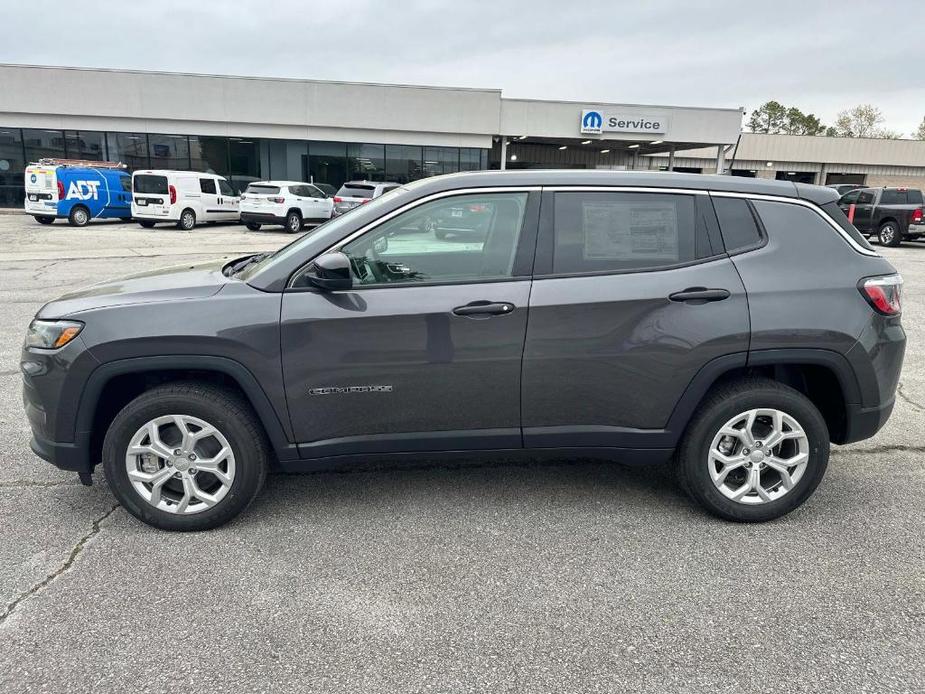 new 2024 Jeep Compass car, priced at $28,077