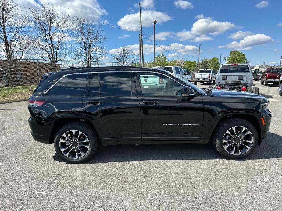 new 2024 Jeep Grand Cherokee car, priced at $62,011