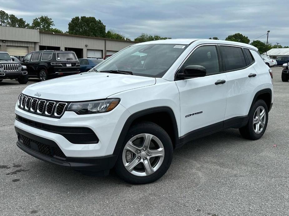 new 2024 Jeep Compass car, priced at $25,529
