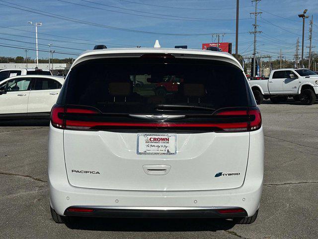 used 2022 Chrysler Pacifica car, priced at $37,999