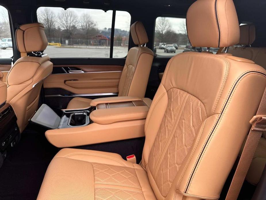 new 2024 Jeep Grand Wagoneer L car, priced at $117,069