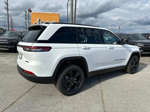 new 2025 Jeep Grand Cherokee car, priced at $53,647