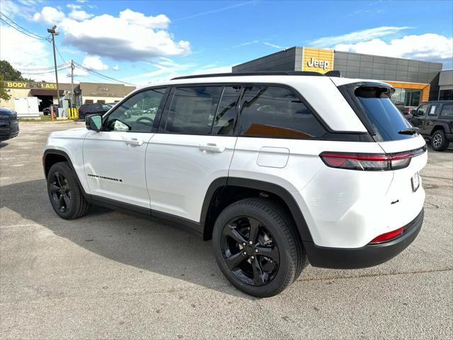 new 2025 Jeep Grand Cherokee car, priced at $53,647