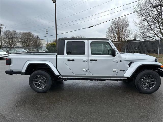 new 2024 Jeep Gladiator car, priced at $44,392