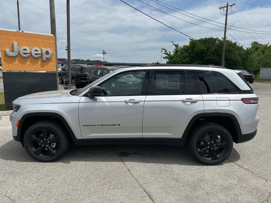 new 2024 Jeep Grand Cherokee car, priced at $45,787