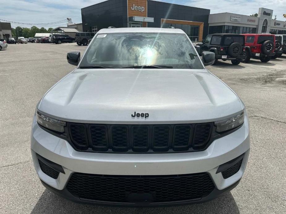 new 2024 Jeep Grand Cherokee car, priced at $45,787