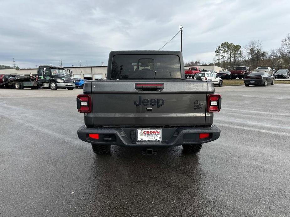 new 2024 Jeep Gladiator car, priced at $48,143