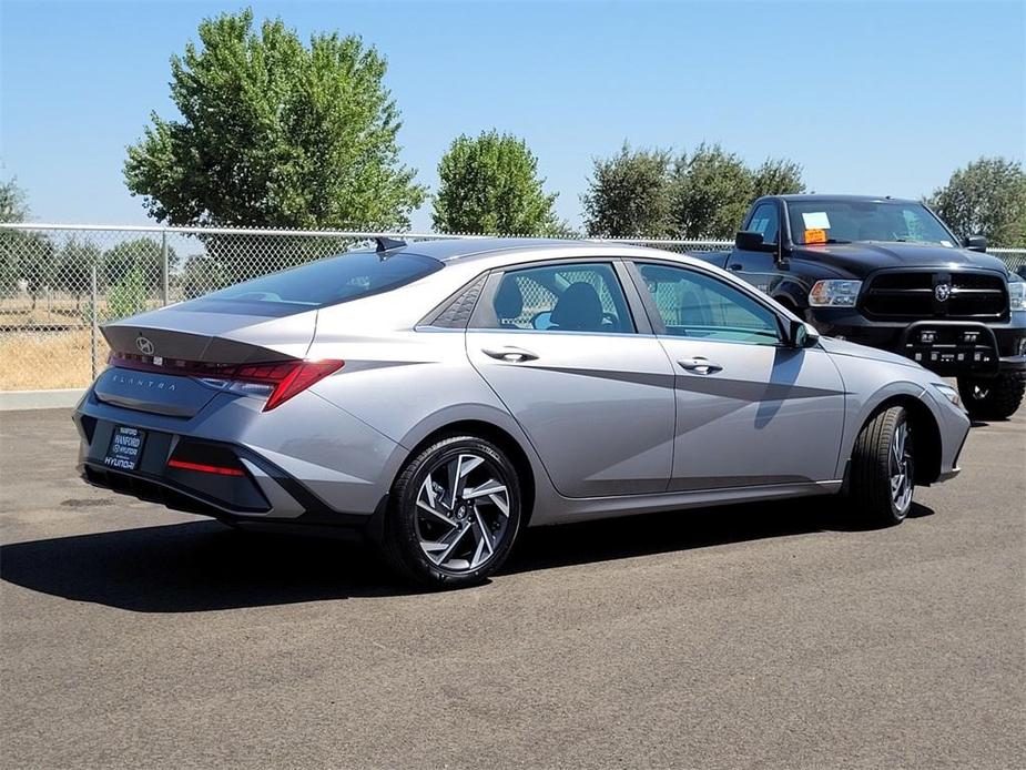 new 2024 Hyundai Elantra car, priced at $26,015