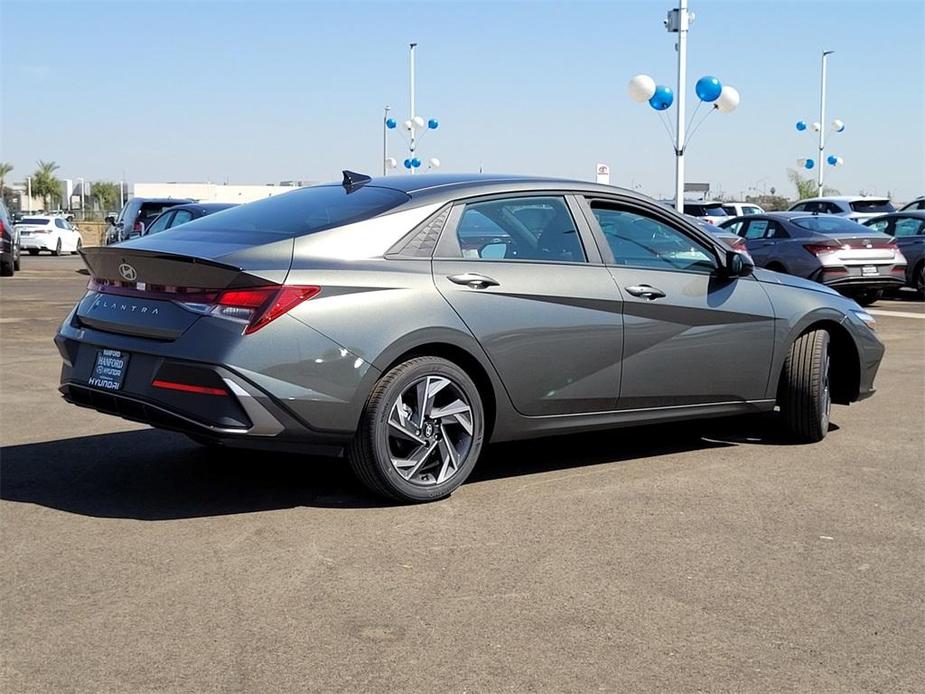 new 2025 Hyundai Elantra car, priced at $24,660