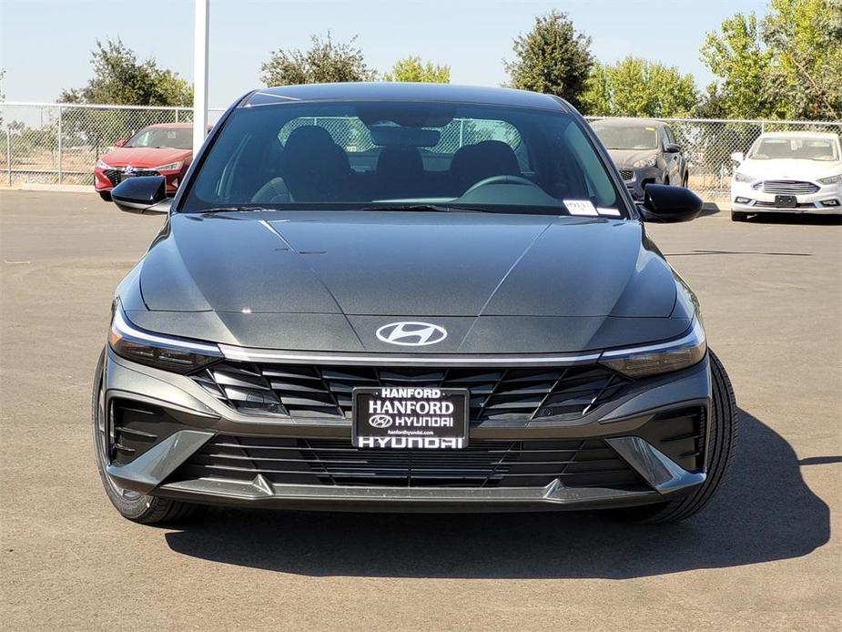 new 2025 Hyundai Elantra car, priced at $24,660