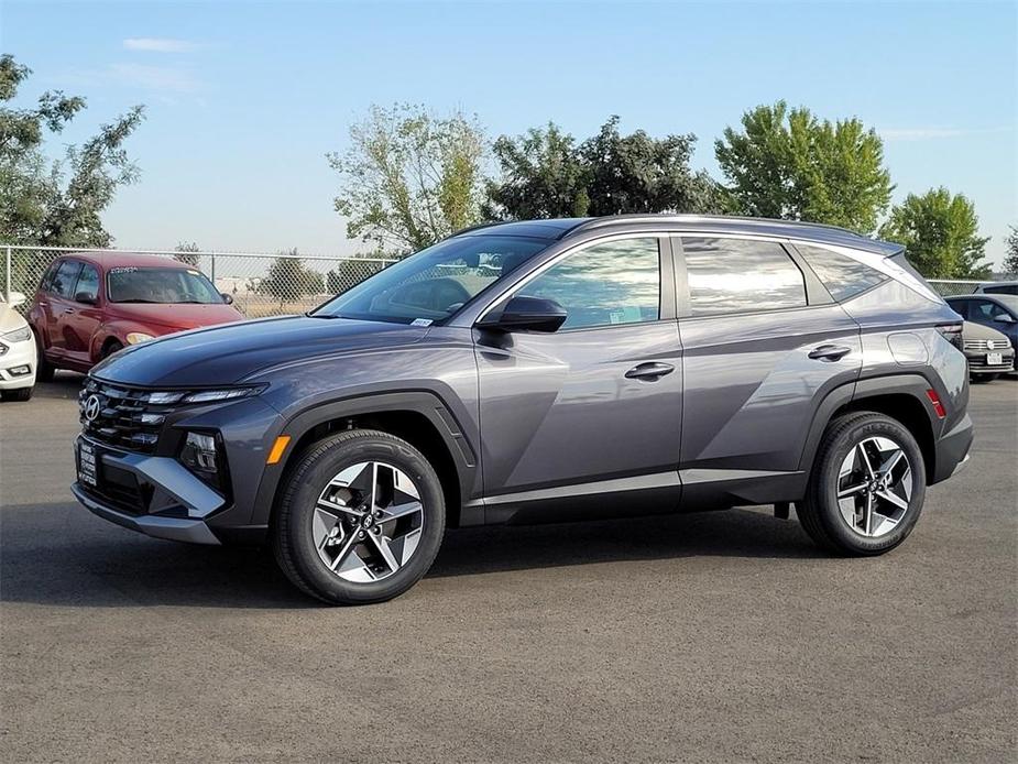 new 2025 Hyundai Tucson Hybrid car, priced at $37,945