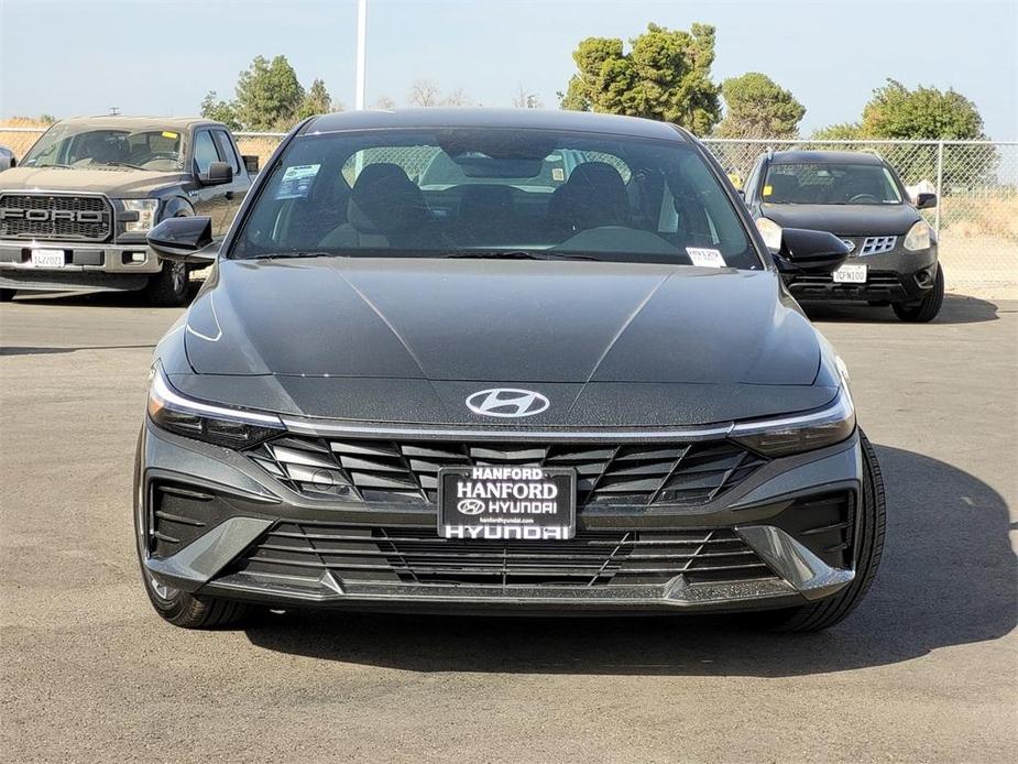 new 2025 Hyundai Elantra car, priced at $24,665