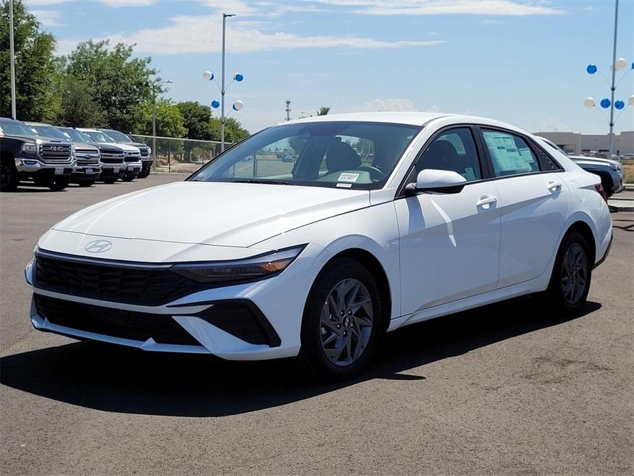 new 2024 Hyundai Elantra car, priced at $24,780