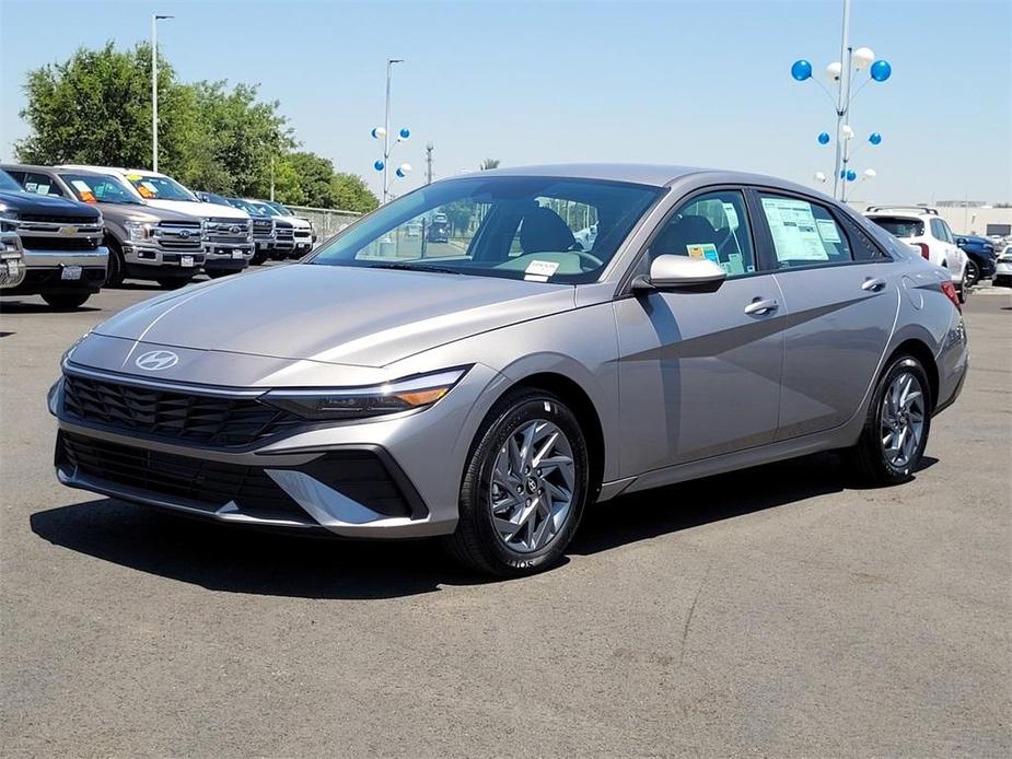 new 2024 Hyundai Elantra car, priced at $24,310