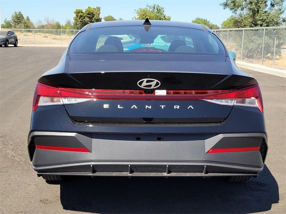 new 2024 Hyundai Elantra car, priced at $24,270