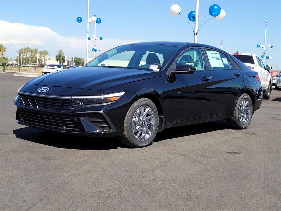 new 2024 Hyundai Elantra car, priced at $24,280