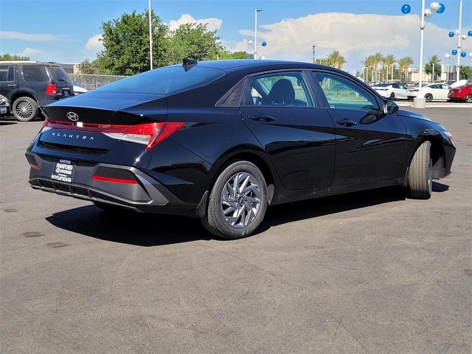 new 2024 Hyundai Elantra car, priced at $24,280