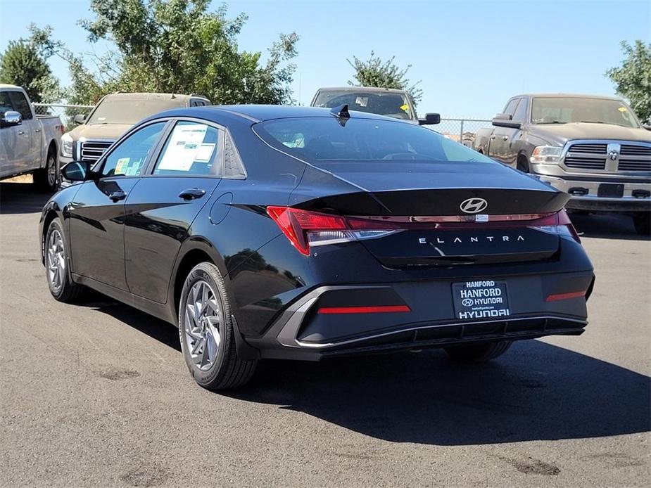 new 2024 Hyundai Elantra car, priced at $24,280