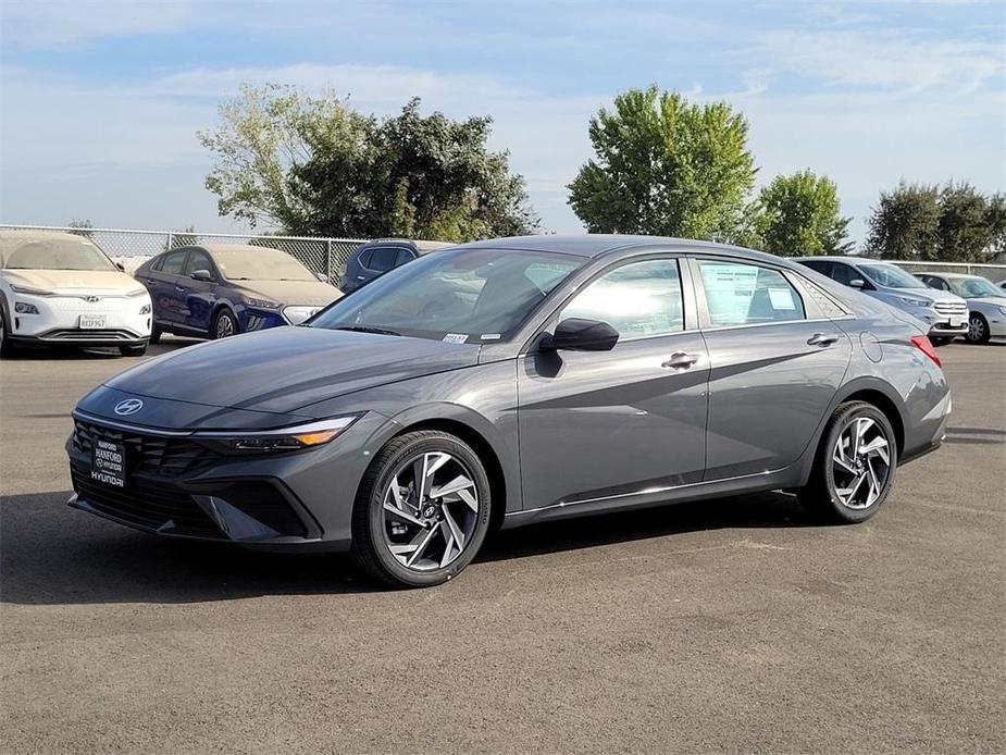 new 2025 Hyundai Elantra car, priced at $24,660