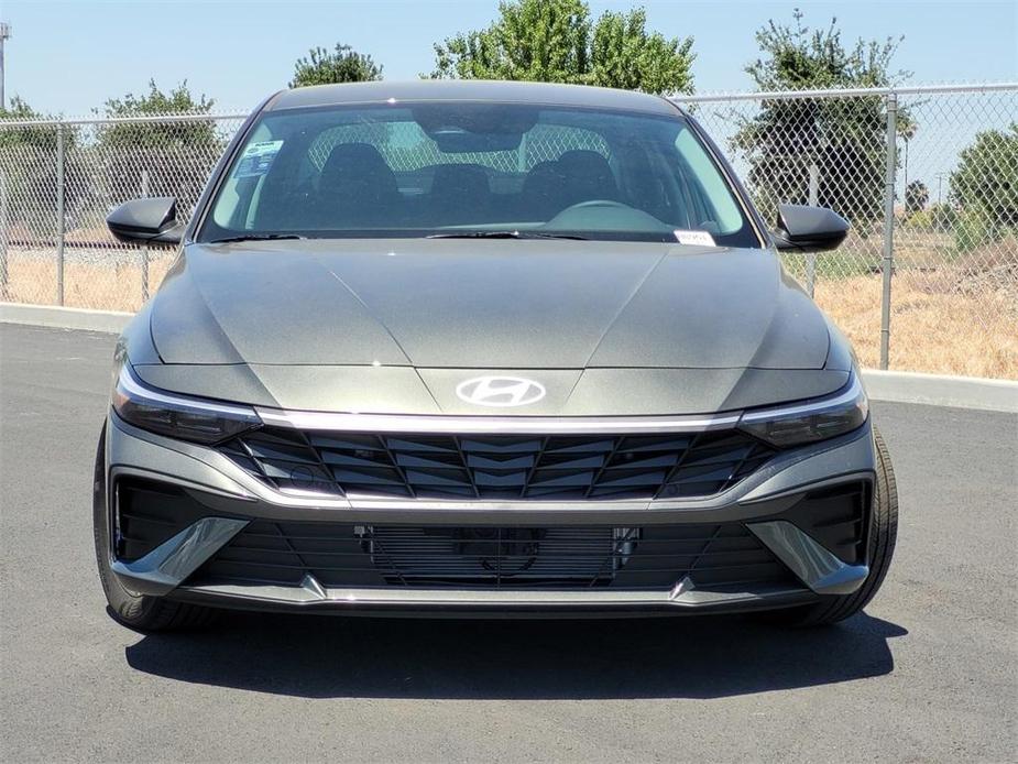 new 2024 Hyundai Elantra HEV car, priced at $26,485