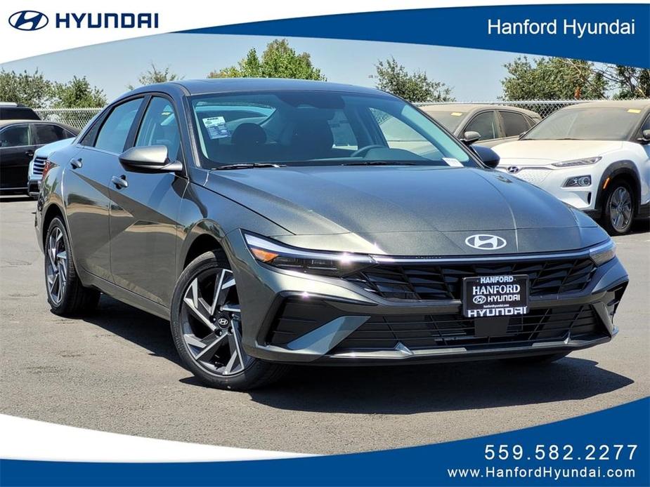 new 2024 Hyundai Elantra car, priced at $26,005