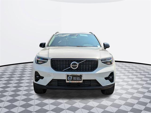 new 2025 Volvo XC40 car, priced at $46,815