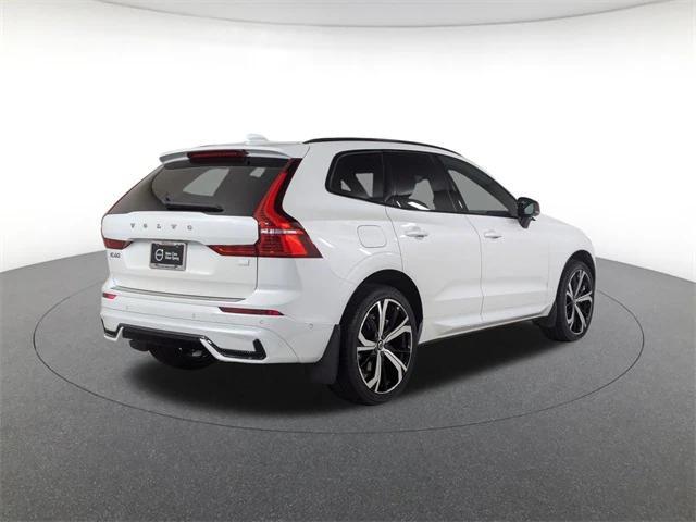 used 2023 Volvo XC60 Recharge Plug-In Hybrid car, priced at $43,500