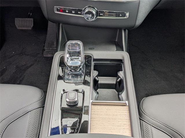 new 2026 Volvo XC90 Plug-In Hybrid car, priced at $78,875