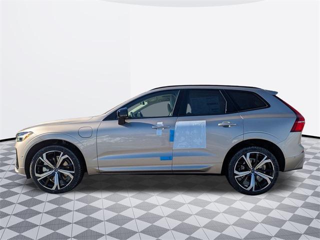 new 2025 Volvo XC60 Plug-In Hybrid car, priced at $69,085