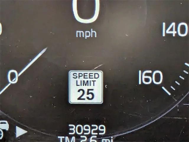 used 2022 Volvo XC90 Recharge Plug-In Hybrid car, priced at $42,000