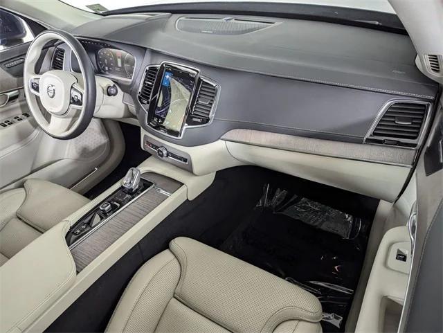 used 2022 Volvo XC90 Recharge Plug-In Hybrid car, priced at $42,000