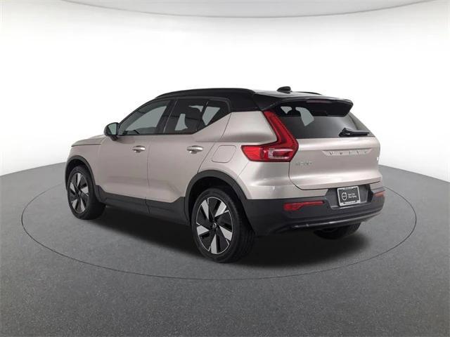 used 2024 Volvo XC40 Recharge Pure Electric car, priced at $39,400
