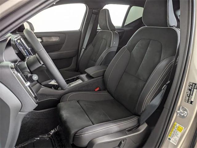 used 2024 Volvo XC40 Recharge Pure Electric car, priced at $39,400