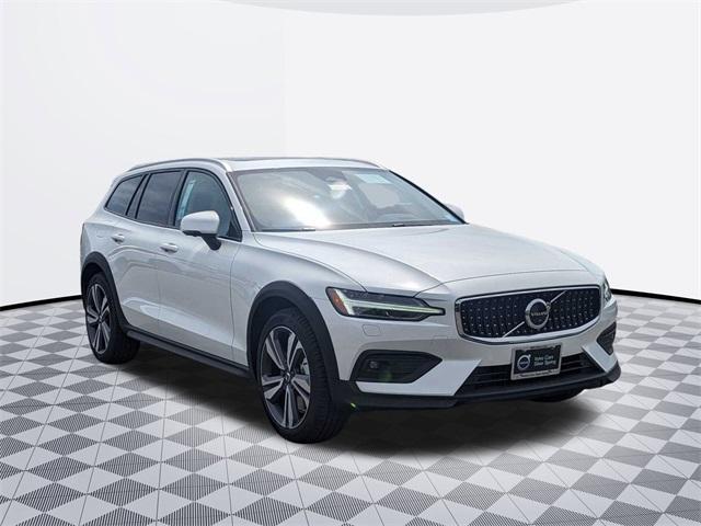 new 2024 Volvo V60 Cross Country car, priced at $54,885