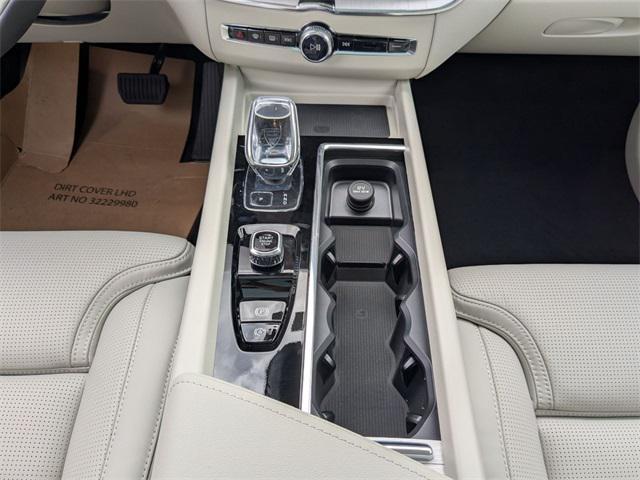 new 2026 Volvo XC60 car, priced at $59,935
