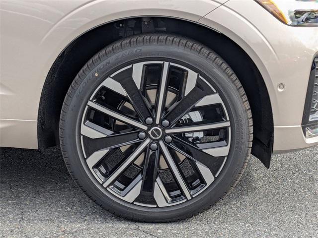 new 2026 Volvo XC60 car, priced at $59,935