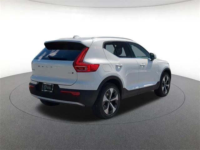 used 2025 Volvo XC40 car, priced at $34,000