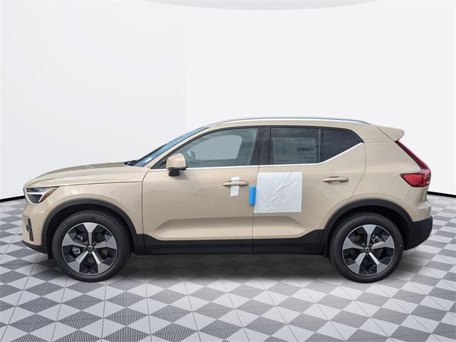 new 2025 Volvo XC40 car, priced at $46,465