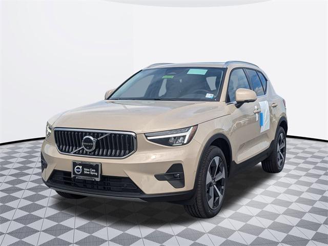 new 2025 Volvo XC40 car, priced at $46,465