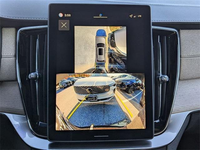 new 2026 Volvo XC90 car, priced at $71,645