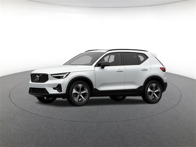 new 2026 Volvo XC40 car, priced at $45,995