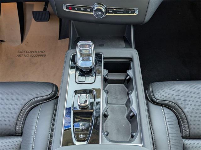 new 2026 Volvo XC90 car, priced at $71,145