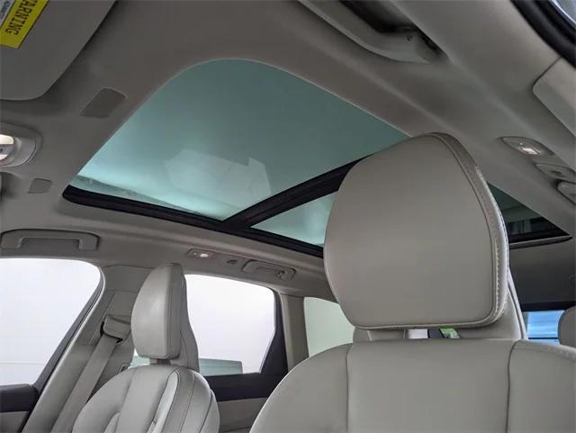 used 2023 Volvo XC60 car, priced at $39,500