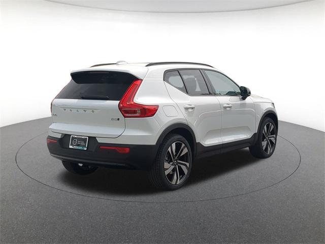 new 2025 Volvo XC40 car, priced at $49,145